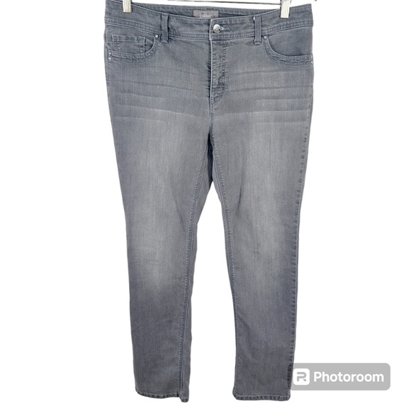 Chico's Denim - Chicos So Slimming Grey Straight Leg Jeans size 1/8 short